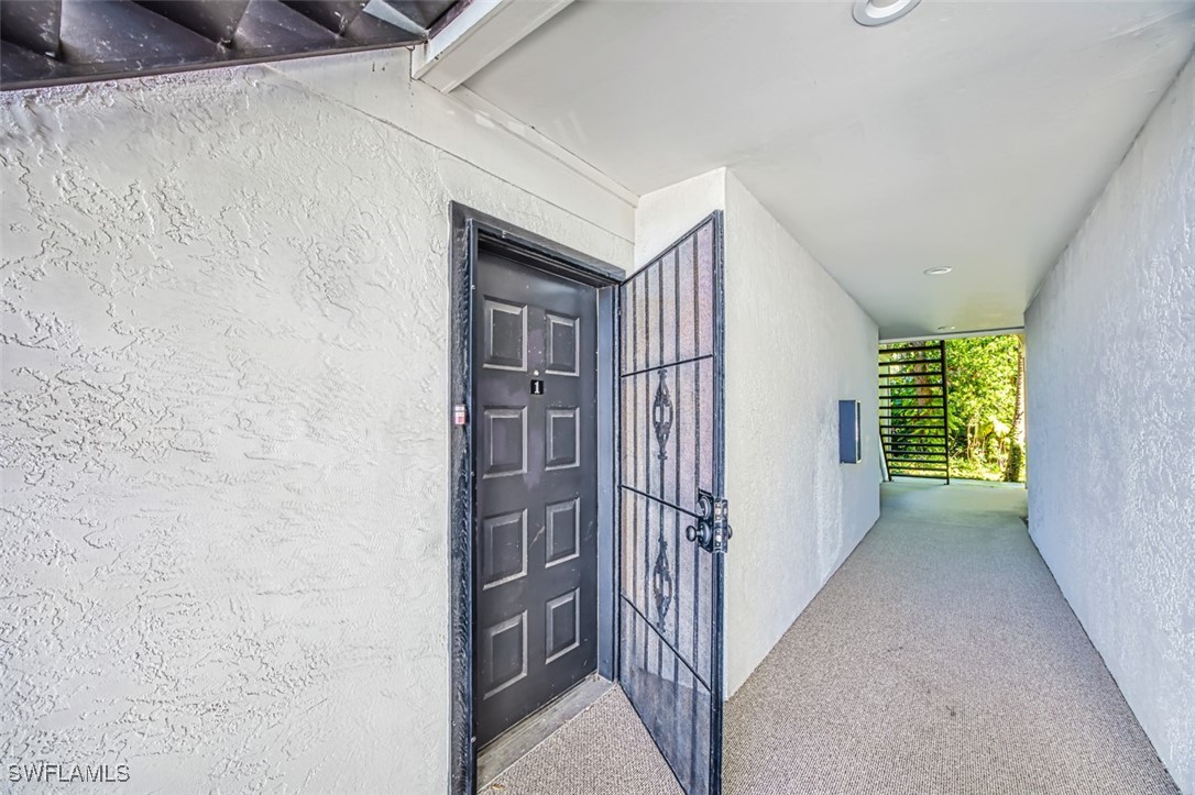 14820 Summerlin Woods Dr 1 Property Photo 3