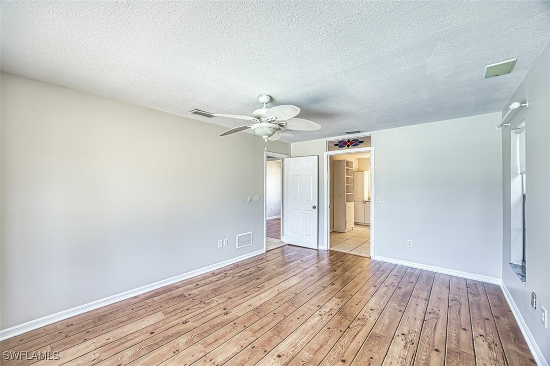 5831 Tallowood Cir Property Photo 17
