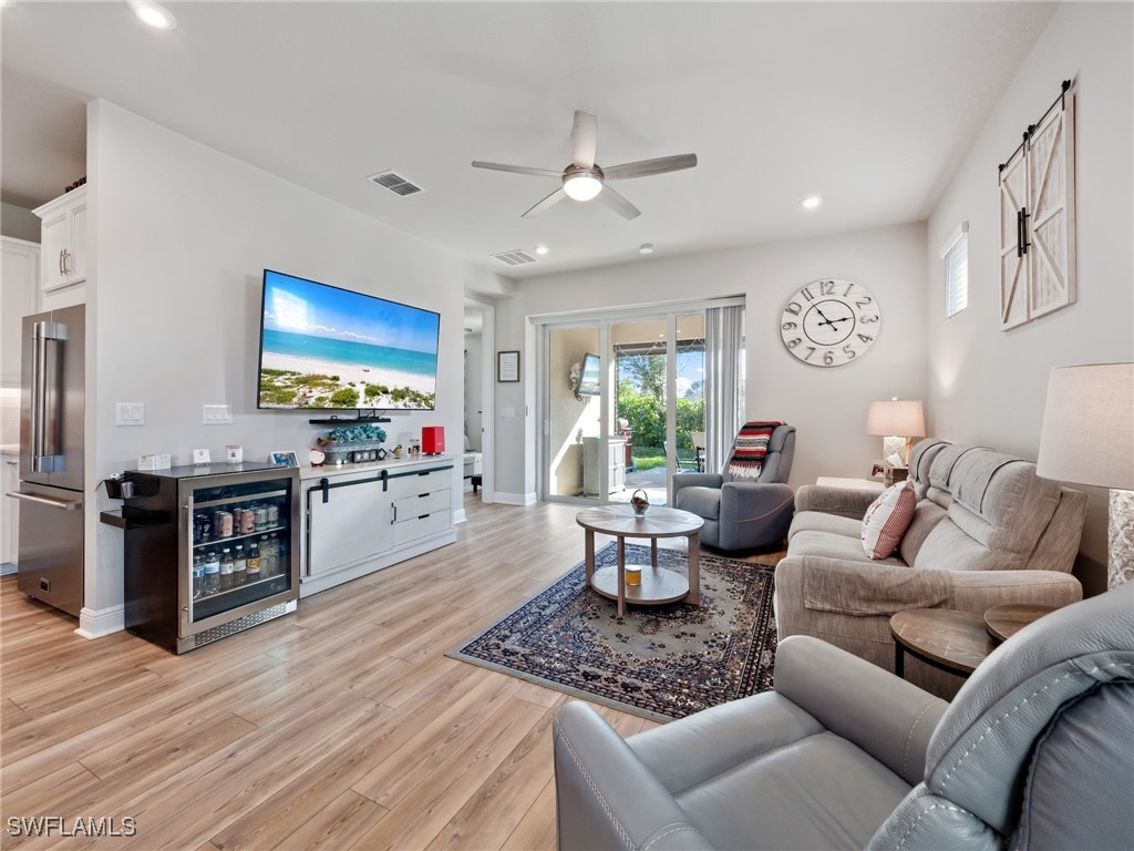 10373 Bonavie Cove Dr Property Photo 16