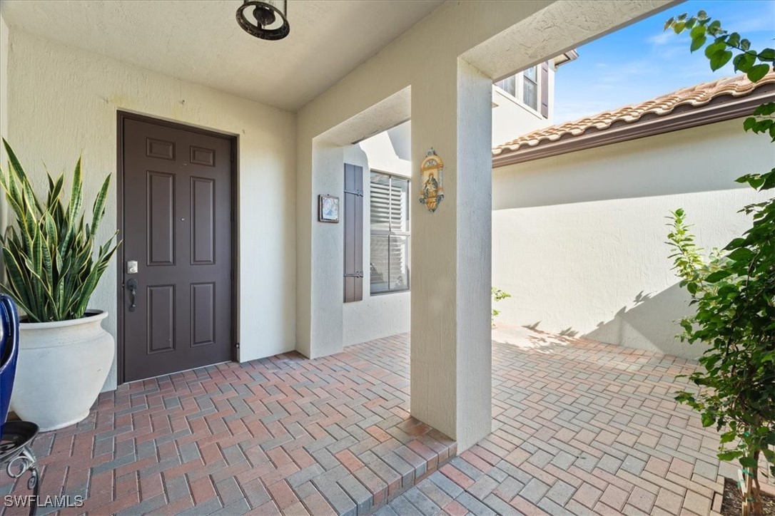 5135 Genoa St Property Photo 3