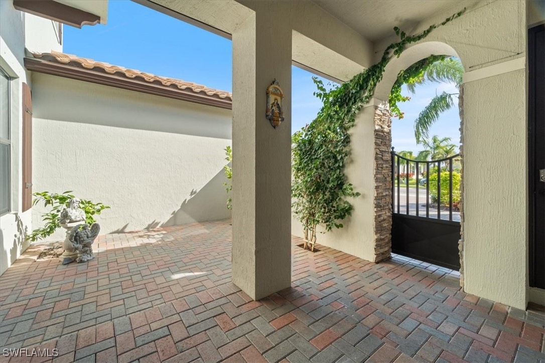 5135 Genoa St Property Photo 4