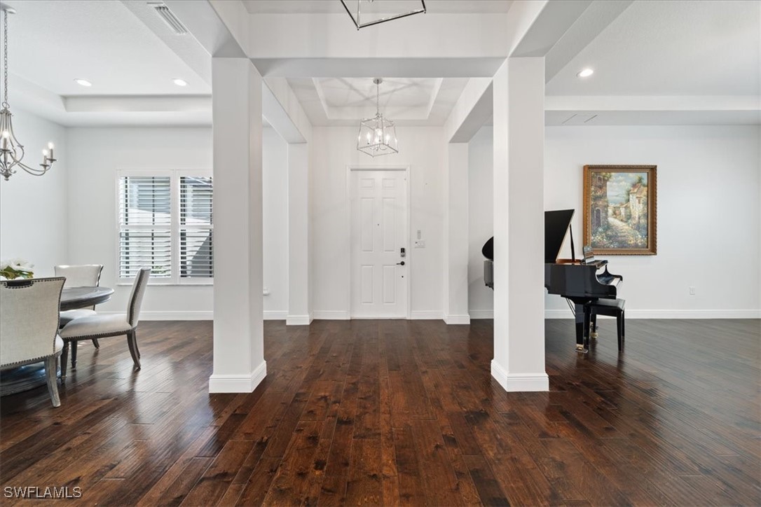 5135 Genoa St Property Photo 5