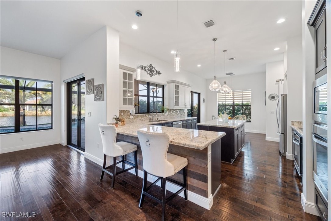 5135 Genoa St Property Photo 9