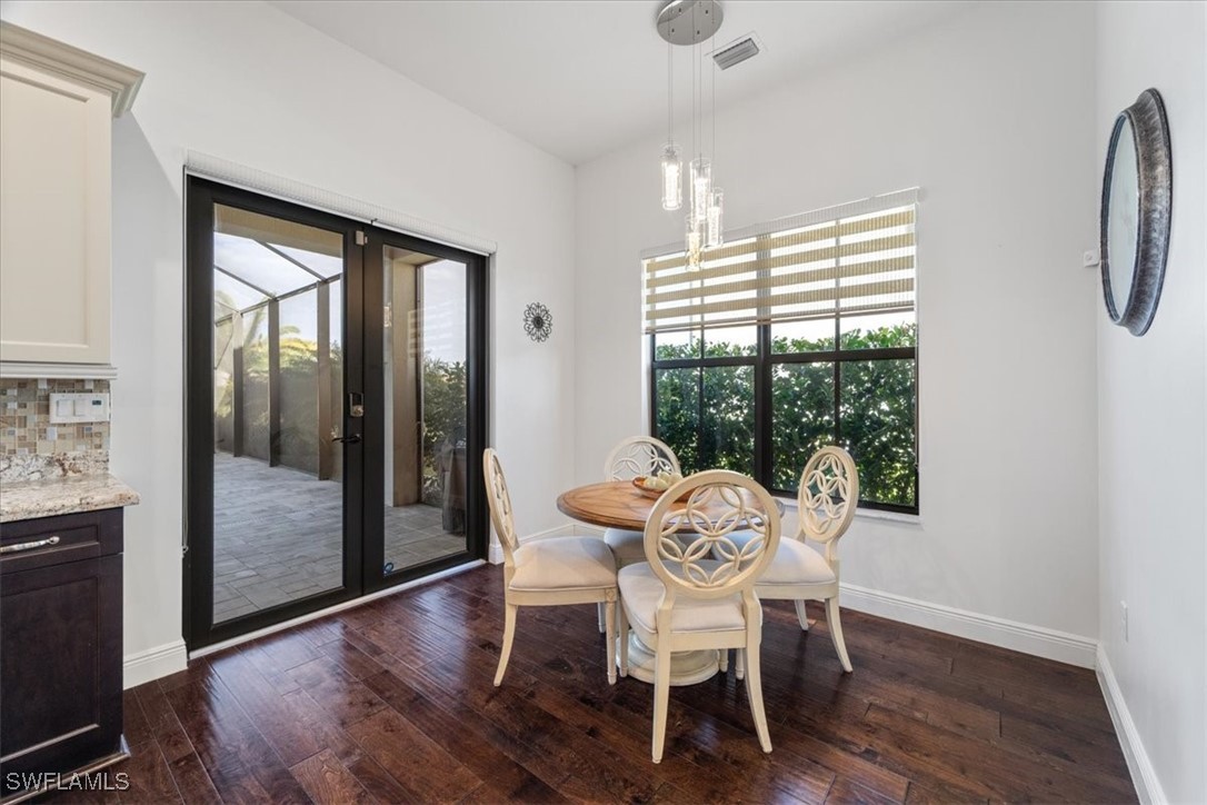 5135 Genoa St Property Photo 14