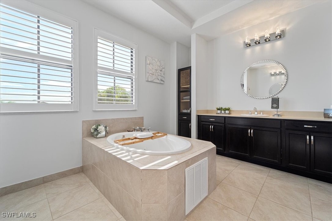 5135 Genoa St Property Photo 23