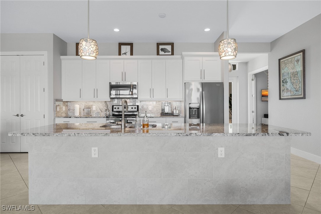 3632 Emerald Ave Property Photo 9