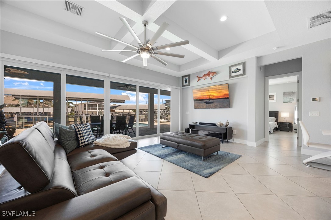 3632 Emerald Ave Property Photo 20