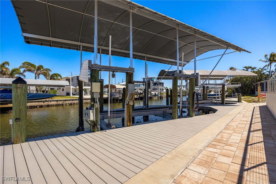 3632 Emerald Ave Property Photo 42