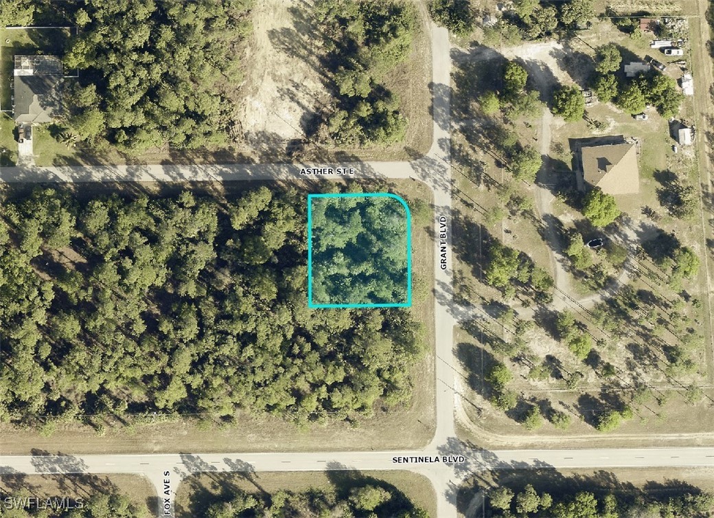 1060 Asther ST E Property Photo 1