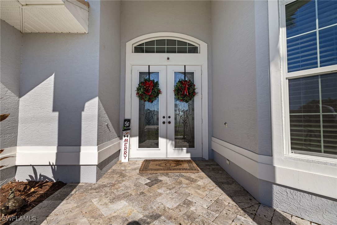 321 Se 31st St Property Photo 4