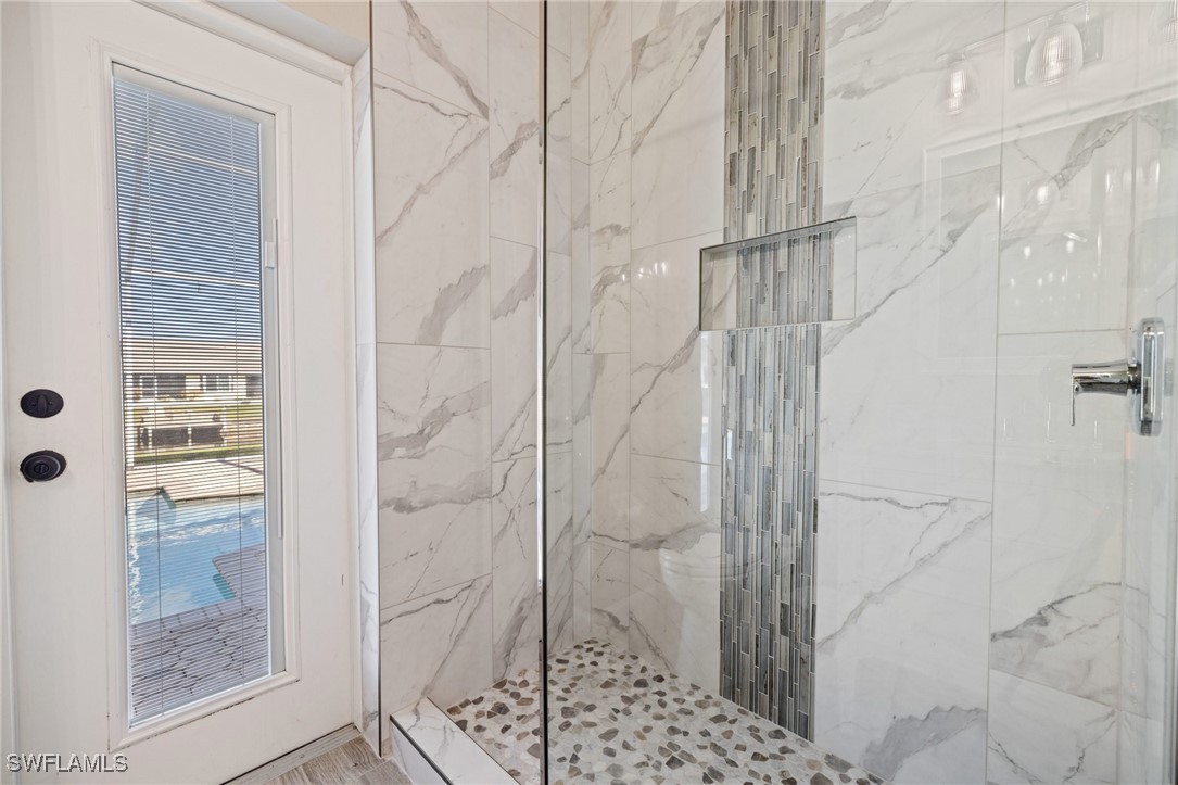 321 Se 31st St Property Photo 19