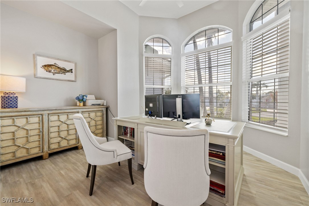 321 Se 31st St Property Photo 23