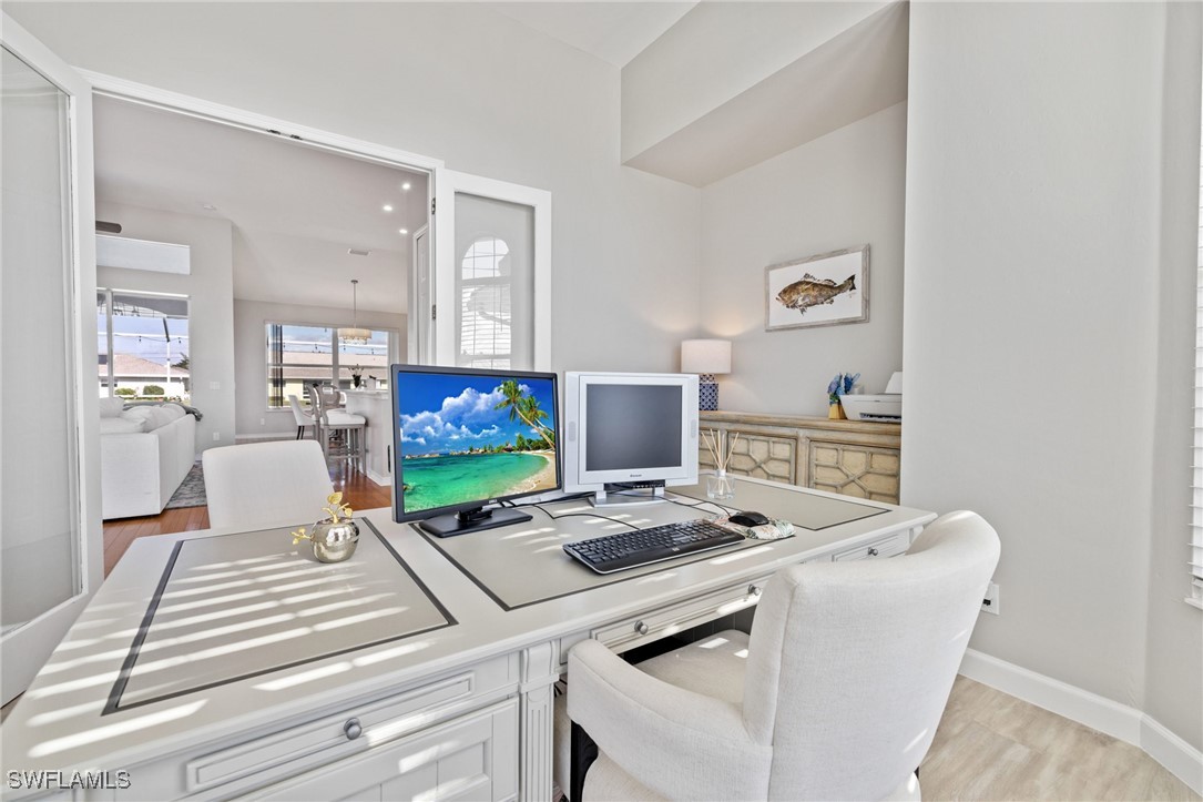 321 Se 31st St Property Photo 24