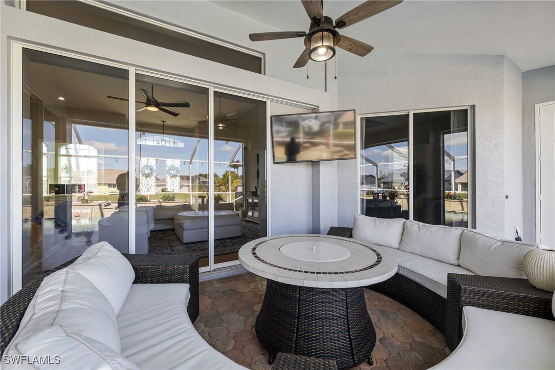 321 Se 31st St Property Photo 30