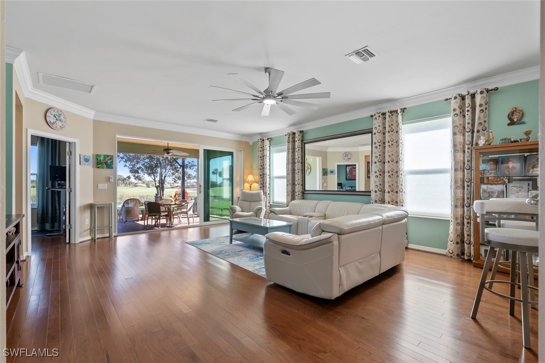 5897 Plymouth Pl Property Photo 5