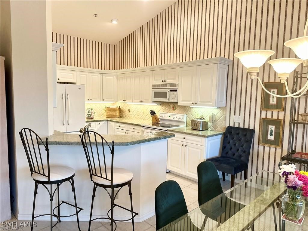 27080 Lake Harbor Ct 202 Property Photo 7