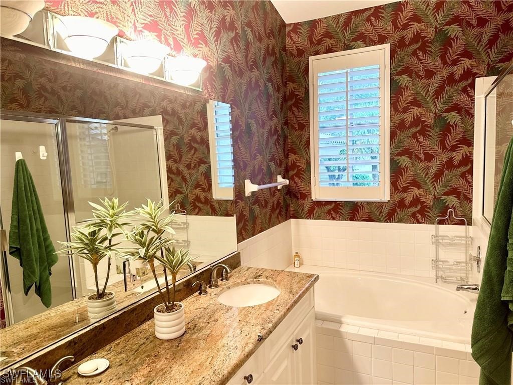 27080 Lake Harbor Ct 202 Property Photo 14