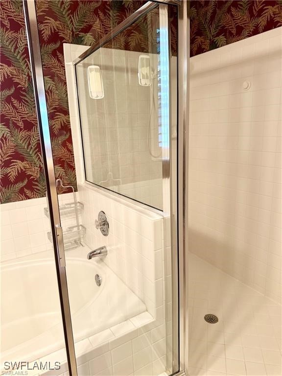 27080 Lake Harbor Ct 202 Property Photo 17