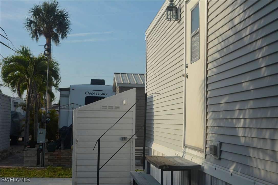 3809 Lemon Twist Loop Property Photo 3