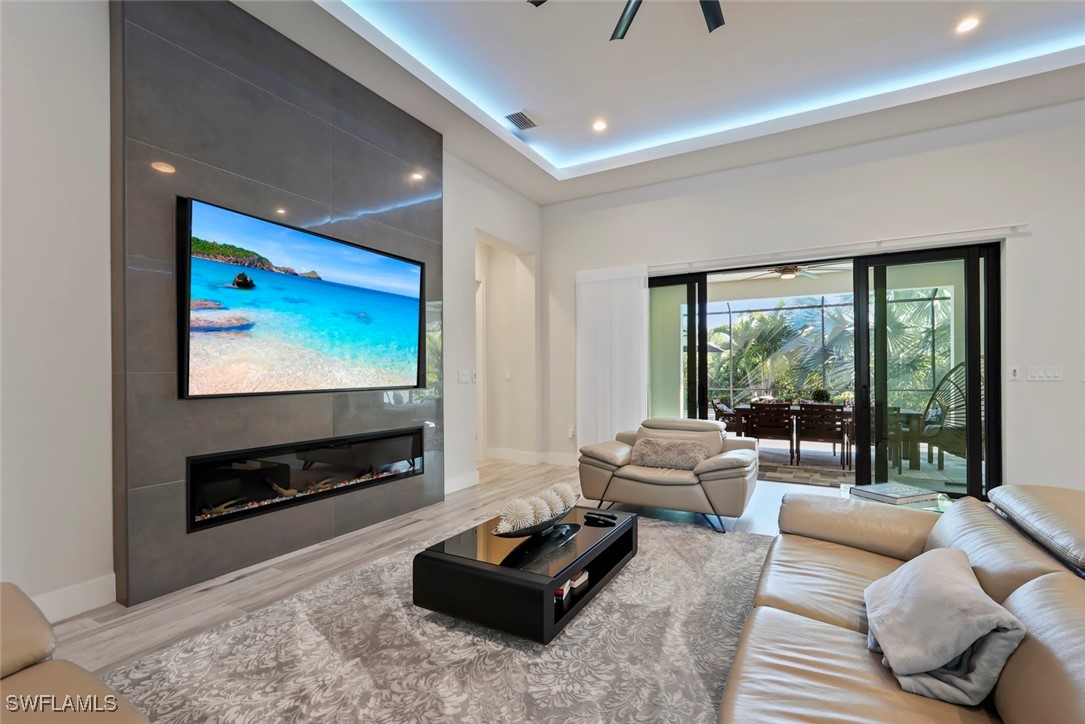 14 Willoughby Dr Property Photo 17