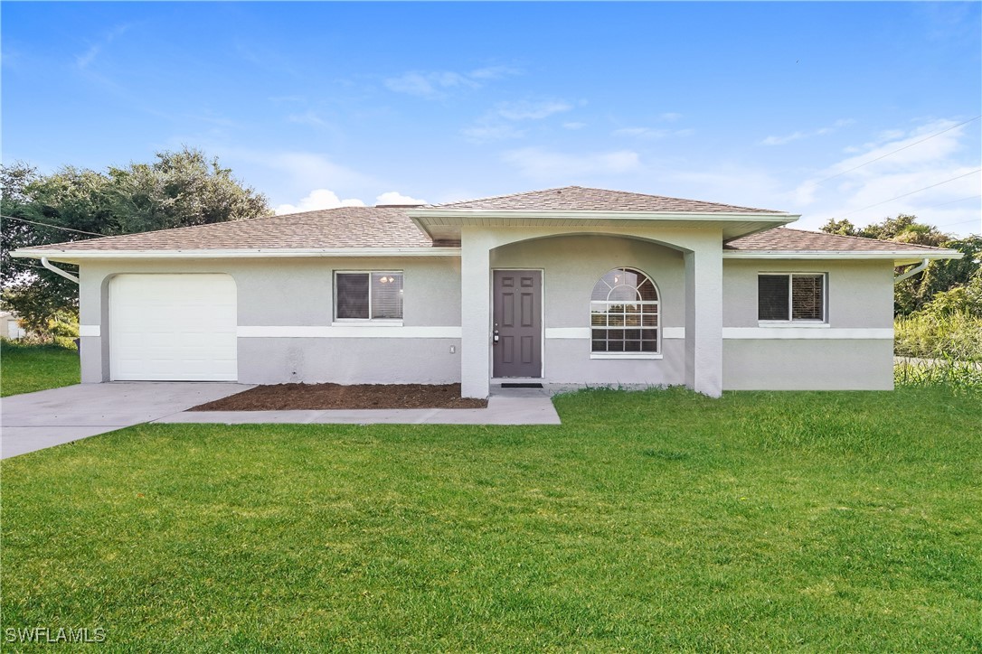 16981 1st St Property Photo