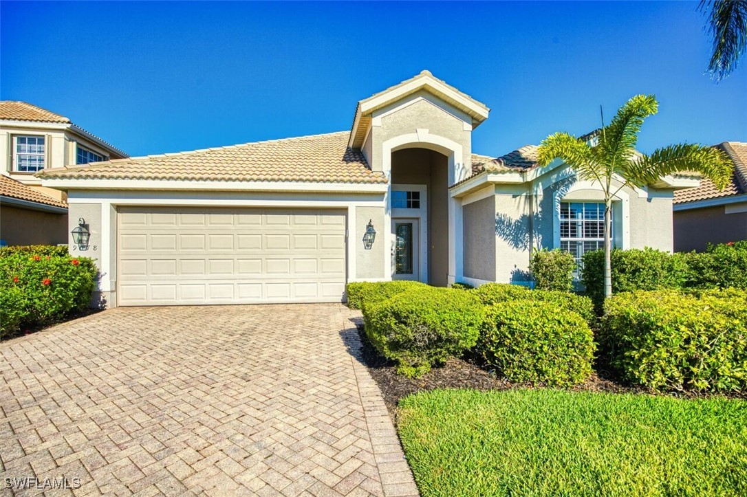 9078 Shadow Glen Way Property Photo 1