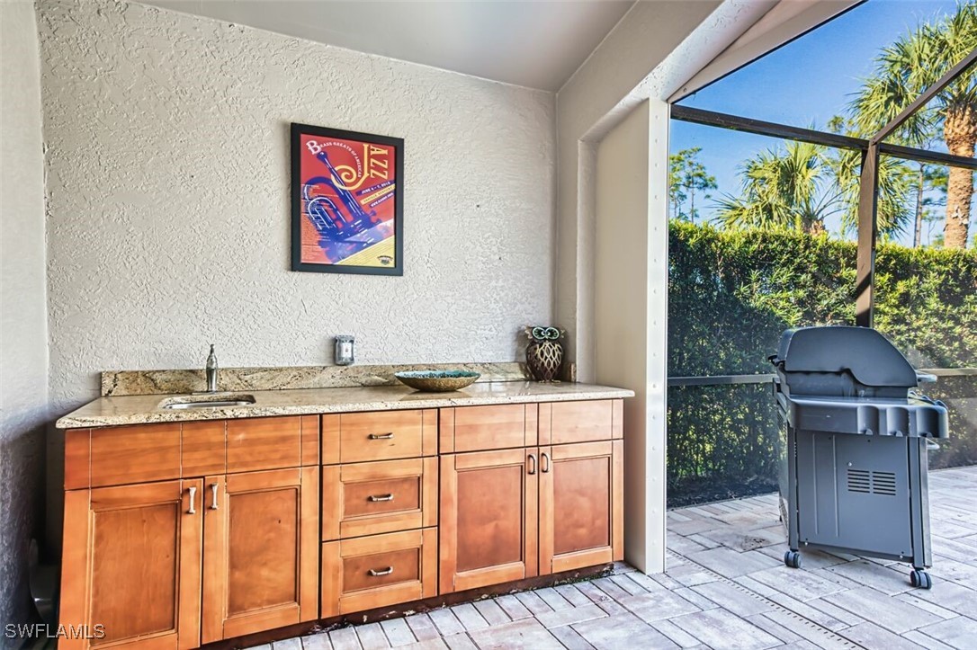9078 Shadow Glen Way Property Photo 19