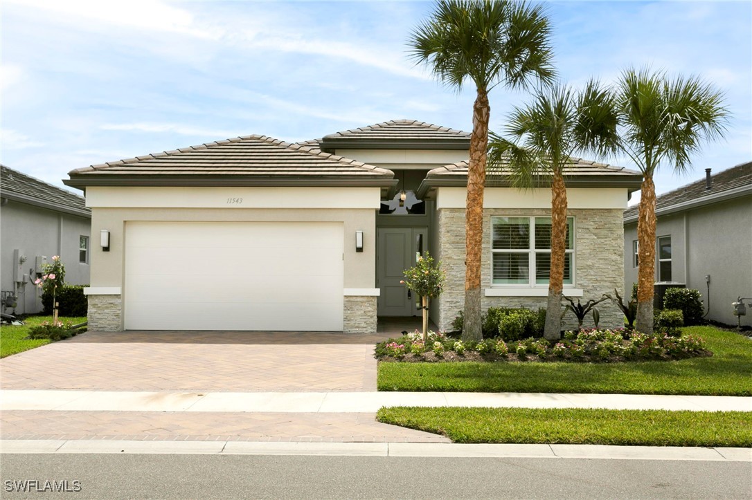 11543 Jacaranda Dr Property Photo 3