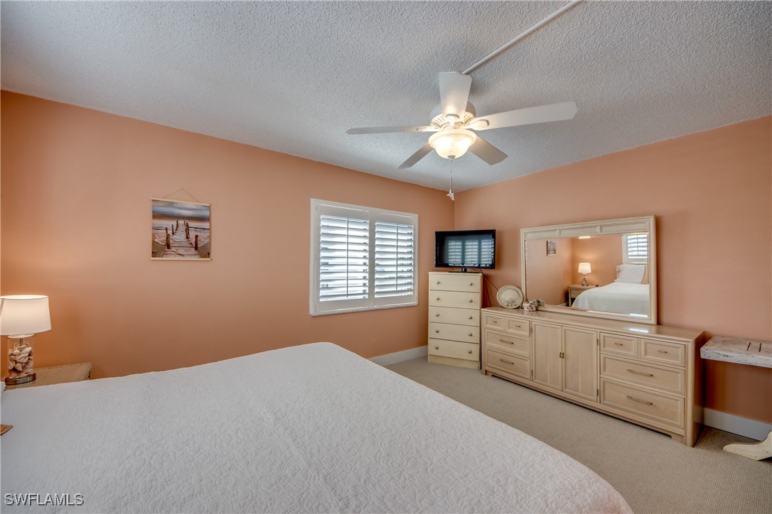 6662 Estero Blvd 411 Property Photo 28
