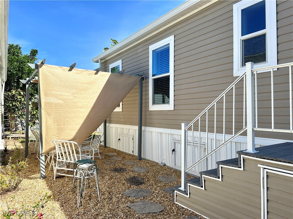 4520 Split Log Ln E Property Photo 3
