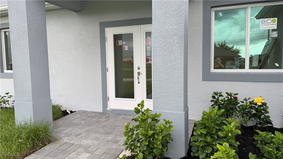 1122 Nw 15th Ter Property Photo 2