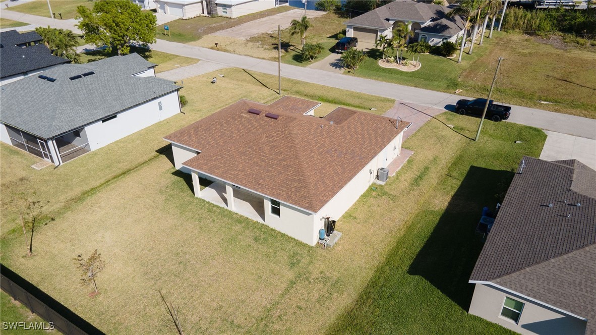 1122 Nw 15th Ter Property Photo 3