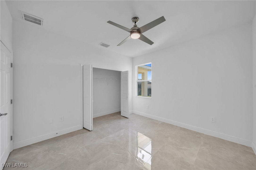 1122 Nw 15th Ter Property Photo 17