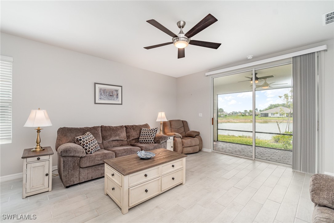 20684 Plumwood Loop Property Photo 8