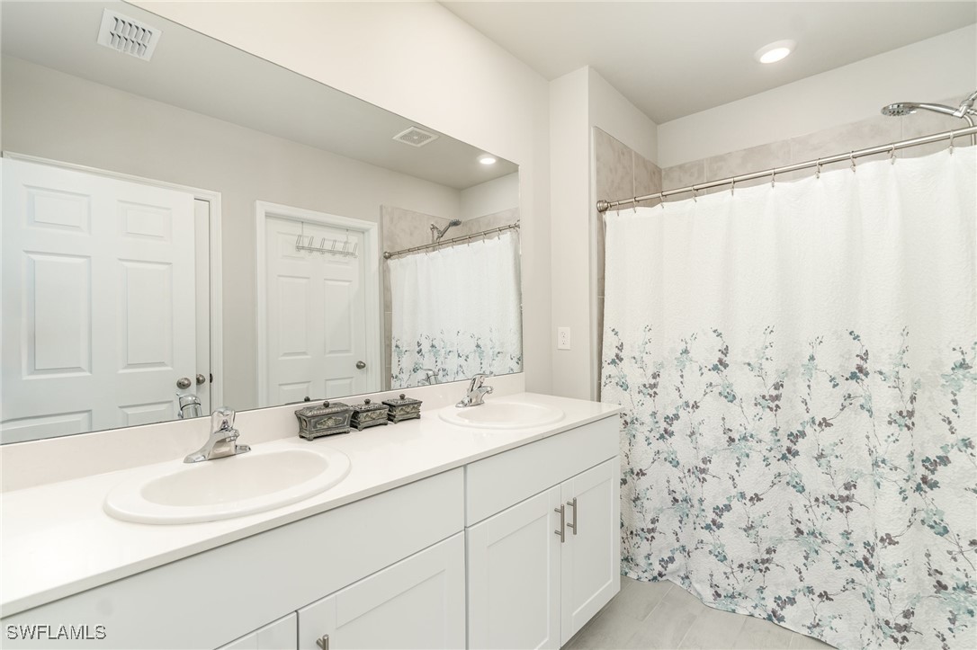 20684 Plumwood Loop Property Photo 18