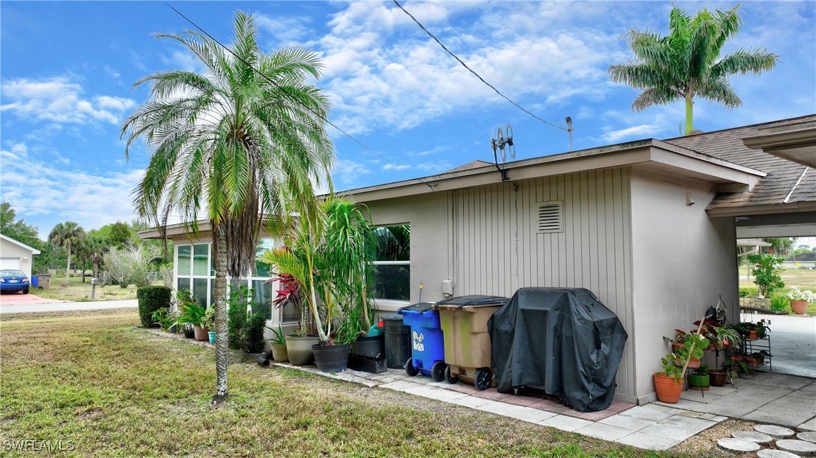219 Oaklawn Ct Property Photo 39