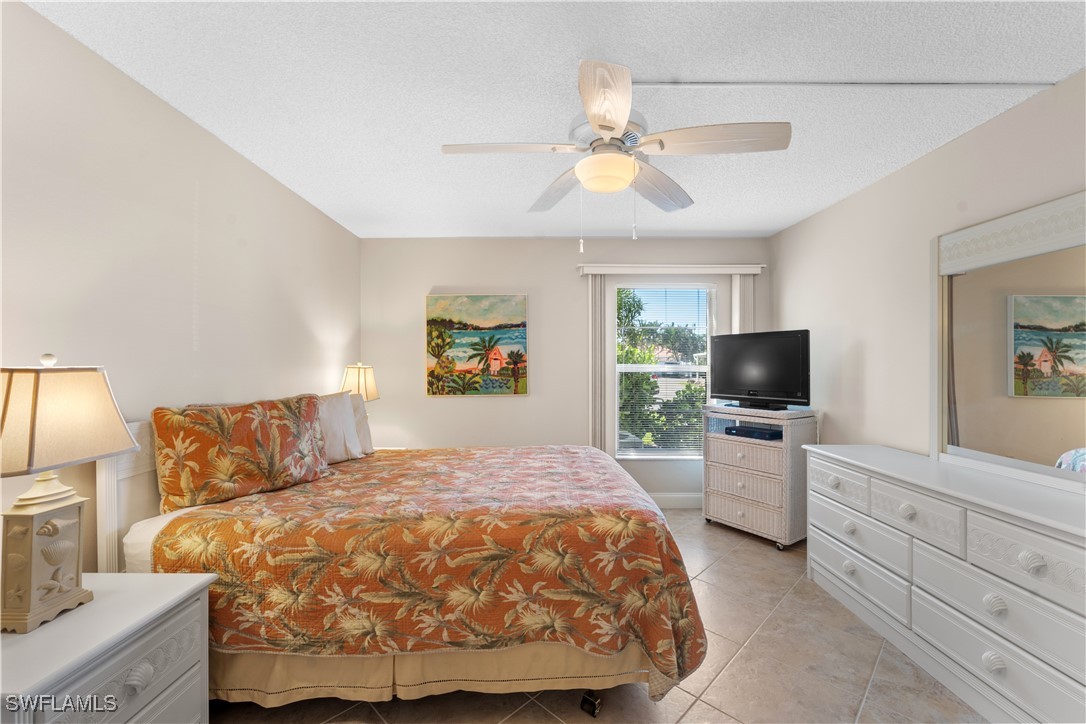 5463 Peppertree Dr 13 Property Photo 13