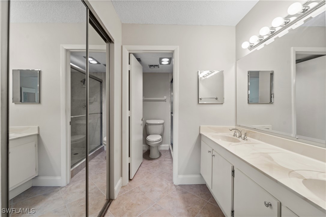 5463 Peppertree Dr 13 Property Photo 14