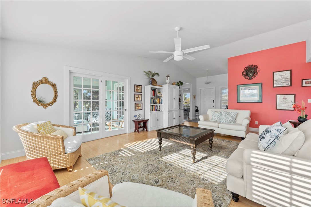 1830 Ibis Ln Property Photo 13