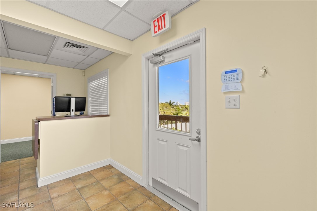 2335 Tamiami Trl N 509 & 510 Property Photo 3