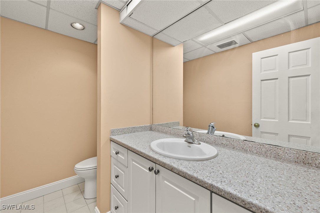 2335 Tamiami Trl N 509 & 510 Property Photo 23