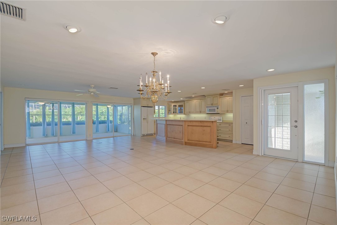 155 Flame Vine Dr Property Photo 2