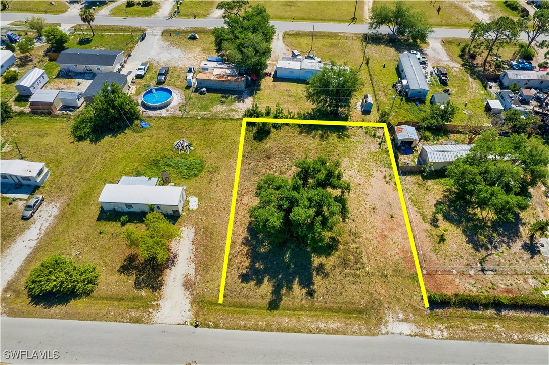8355 Nault Rd Property Photo 2