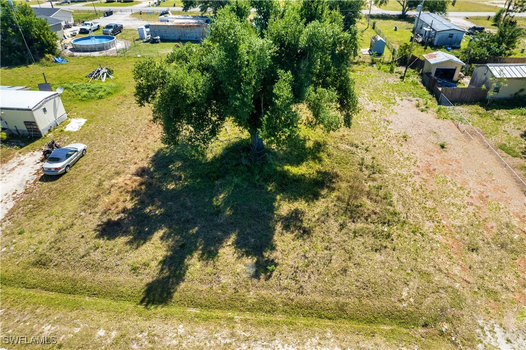 8355 Nault Rd Property Photo 3