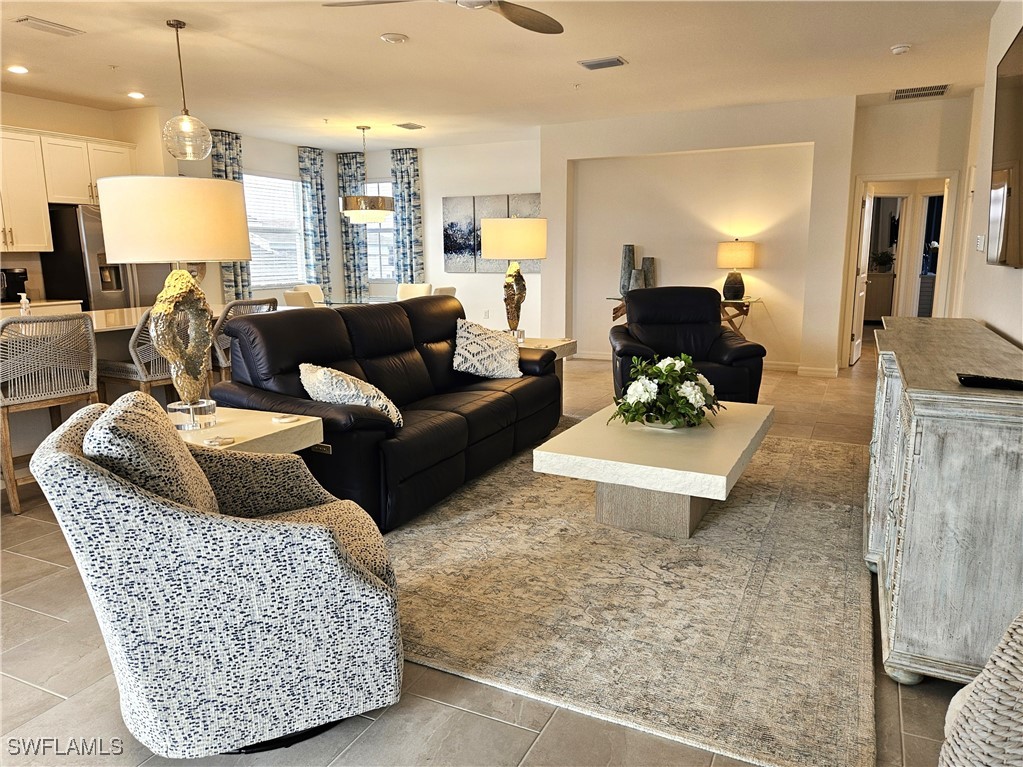 5722 Oakmont CT 9122 Property Photo 1