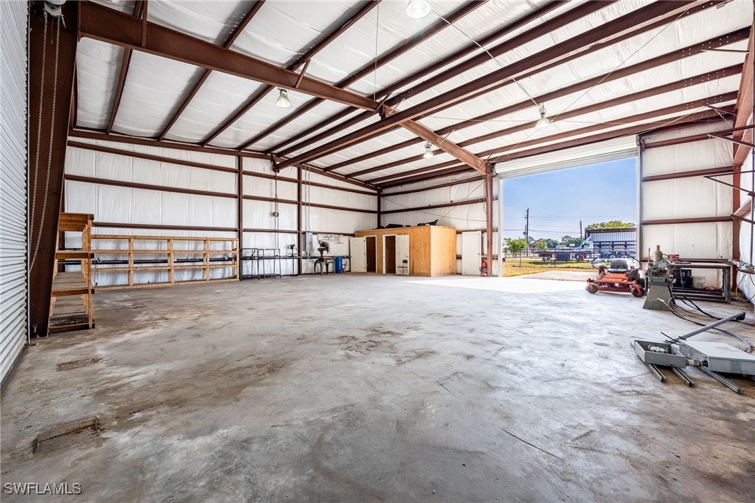 109 S Industrial Loop Property Photo 11