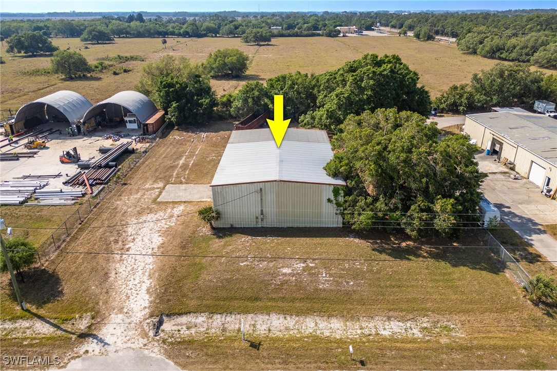 109 S Industrial Loop Property Photo 24