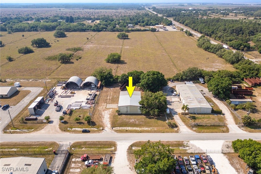109 S Industrial Loop Property Photo 26