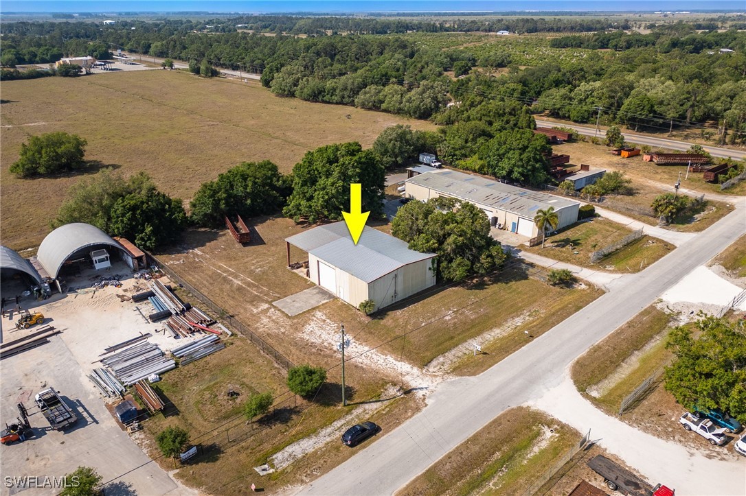 109 S Industrial Loop Property Photo 27