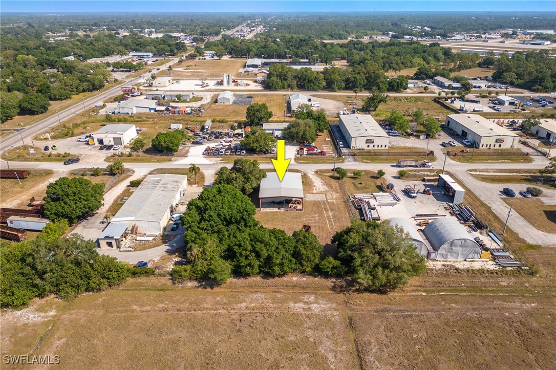 109 S Industrial Loop Property Photo 31